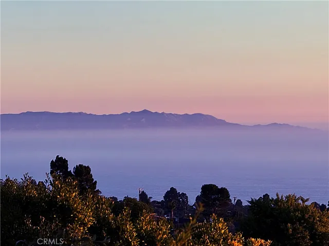 28413 Hazelridge Drive, Rancho Palos Verdes, California 90275