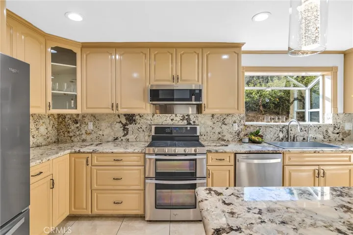 13431 Ebell Street, Panorama City, California 91402