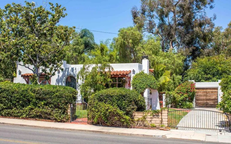 2710 Chatsworth Blvd, San Diego, California 92106