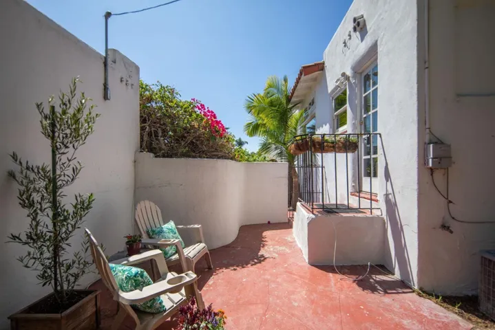 2710 Chatsworth Blvd, San Diego, California 92106