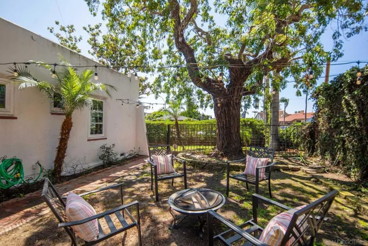 2710 Chatsworth Blvd, San Diego, California 92106
