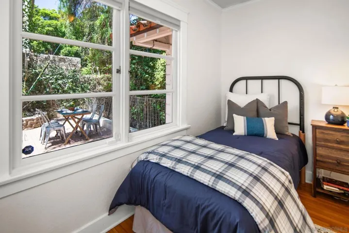 2710 Chatsworth Blvd, San Diego, California 92106