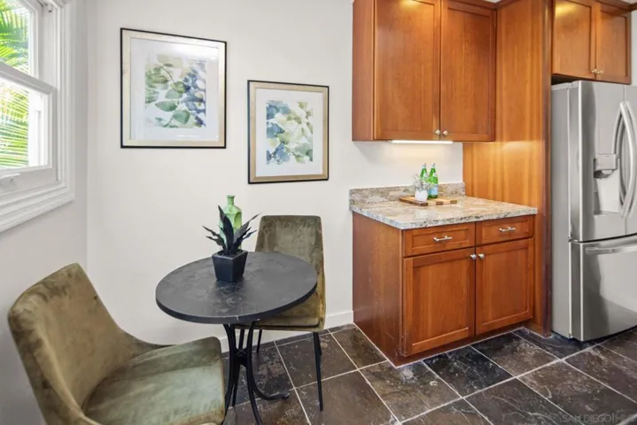 2710 Chatsworth Blvd, San Diego, California 92106