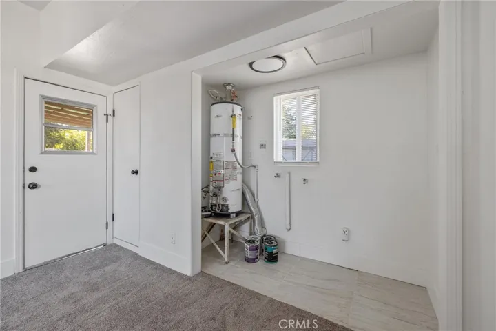700 W Paradise Avenue, Visalia, California 93277