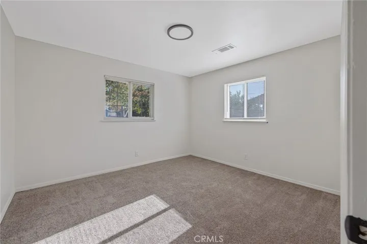 700 W Paradise Avenue, Visalia, California 93277