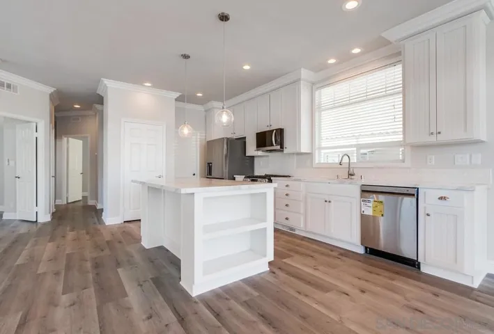 1001 S Hale 73, Escondido, California 92029
