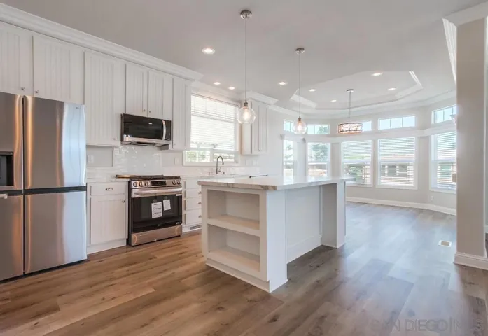 1001 S Hale 73, Escondido, California 92029