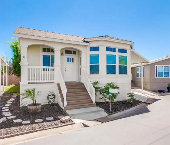 1001 S Hale 73, Escondido, California 92029