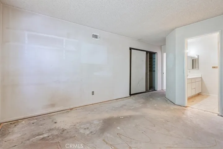 2026 Cape Cod Lane, Palmdale, California 93550