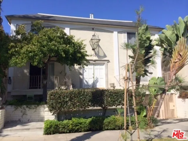 943 9th Street 10, Santa Monica, California 90403