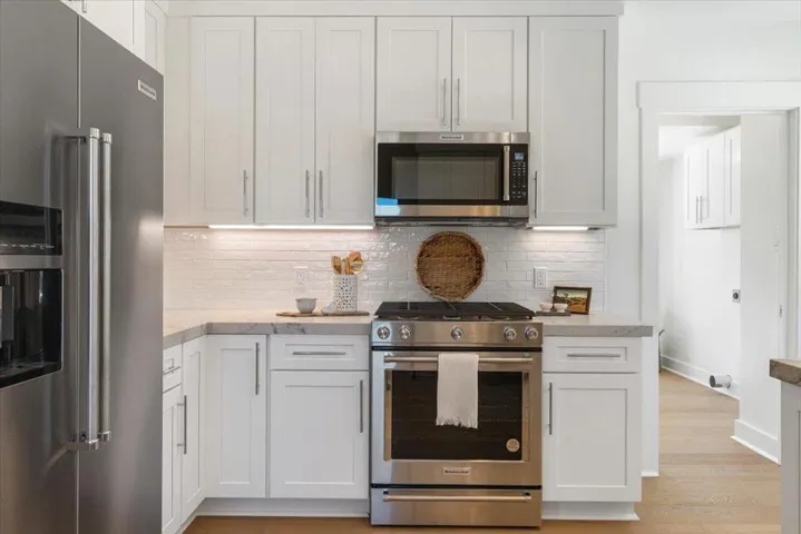 1133 Del Monte Boulevard, Pacific Grove, California 93950