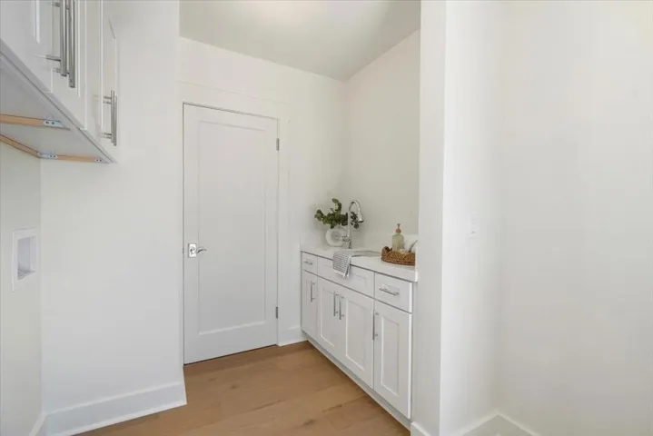 1133 Del Monte Boulevard, Pacific Grove, California 93950