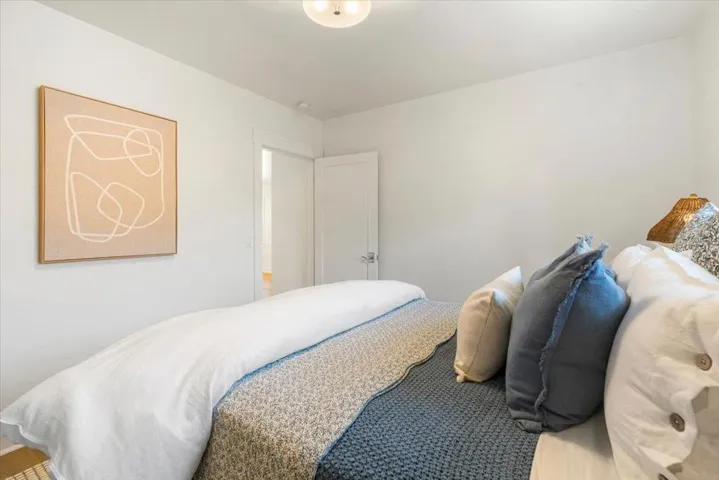 1133 Del Monte Boulevard, Pacific Grove, California 93950
