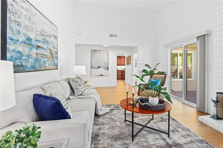 23901 Calle Alonso, Mission Viejo, California 92692