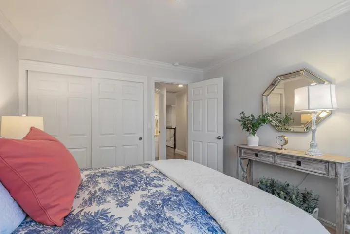 16933 Roberts Road, Los Gatos, California 95032