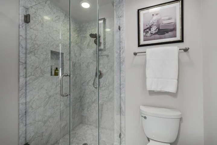 16933 Roberts Road, Los Gatos, California 95032