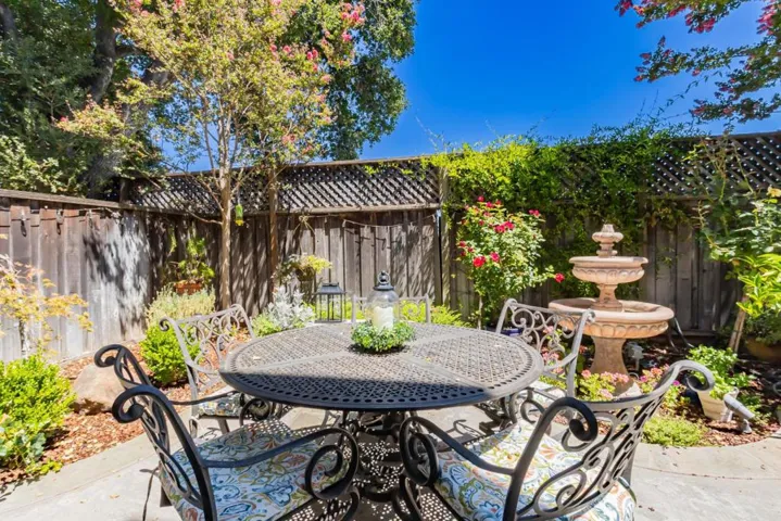 16933 Roberts Road, Los Gatos, California 95032
