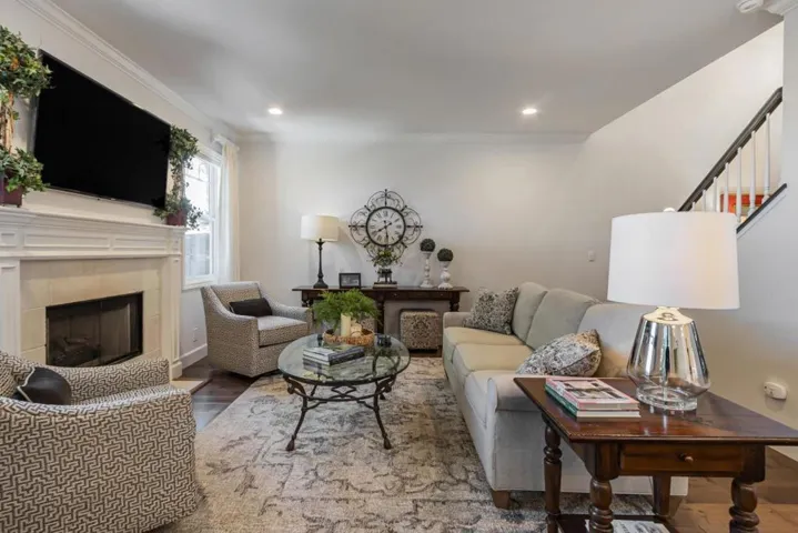 16933 Roberts Road, Los Gatos, California 95032