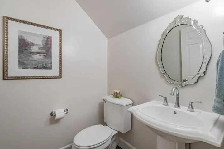 16933 Roberts Road, Los Gatos, California 95032