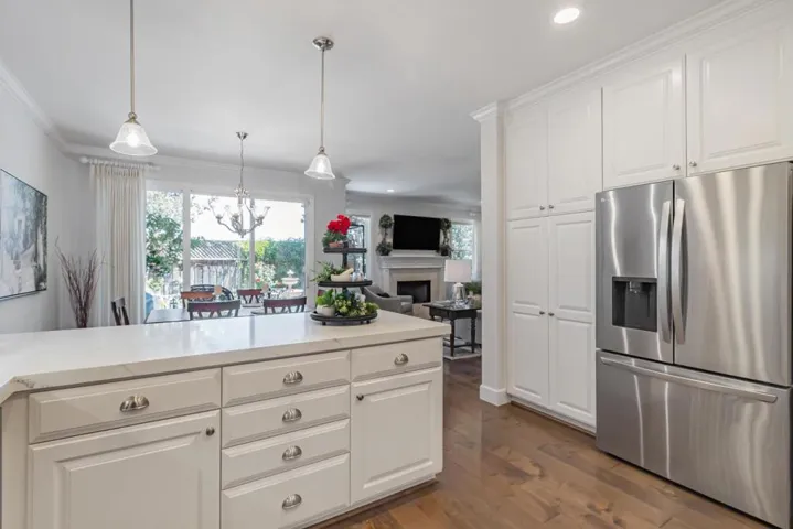 16933 Roberts Road, Los Gatos, California 95032