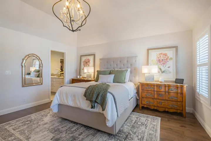 16933 Roberts Road, Los Gatos, California 95032