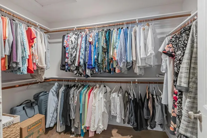 16933 Roberts Road, Los Gatos, California 95032