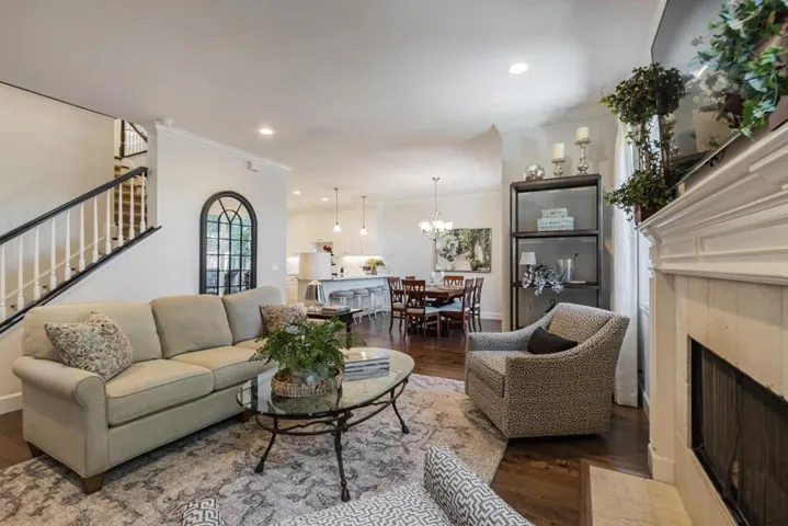16933 Roberts Road, Los Gatos, California 95032