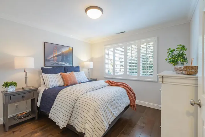 16933 Roberts Road, Los Gatos, California 95032