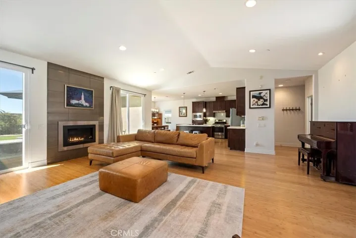 1880 Silva Drive, Santa Maria, California 93454