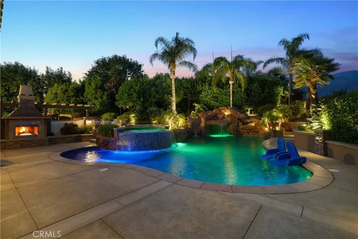 11197 Martingale Way, Rancho Cucamonga, California 91737