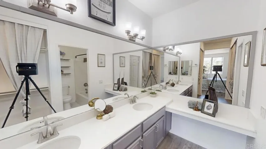 11416 Via Rancho San Diego 64, El Cajon, California 92119