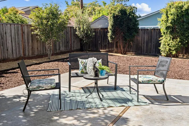 1533 Hallbrook Drive, San Jose, California 95118