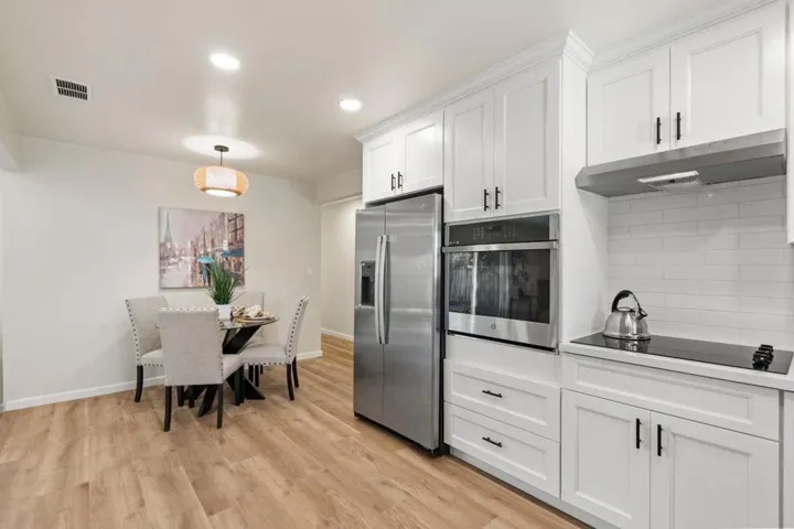 1533 Hallbrook Drive, San Jose, California 95118