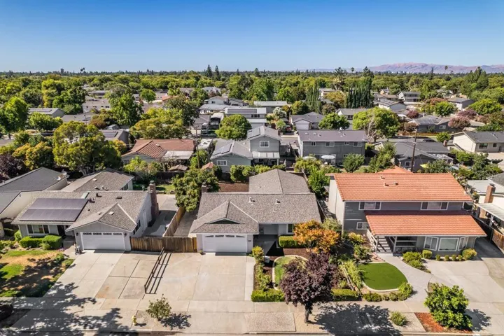 1533 Hallbrook Drive, San Jose, California 95118