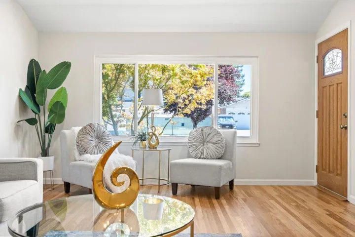 1533 Hallbrook Drive, San Jose, California 95118