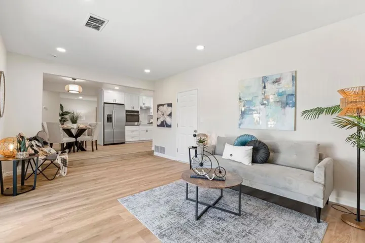 1533 Hallbrook Drive, San Jose, California 95118
