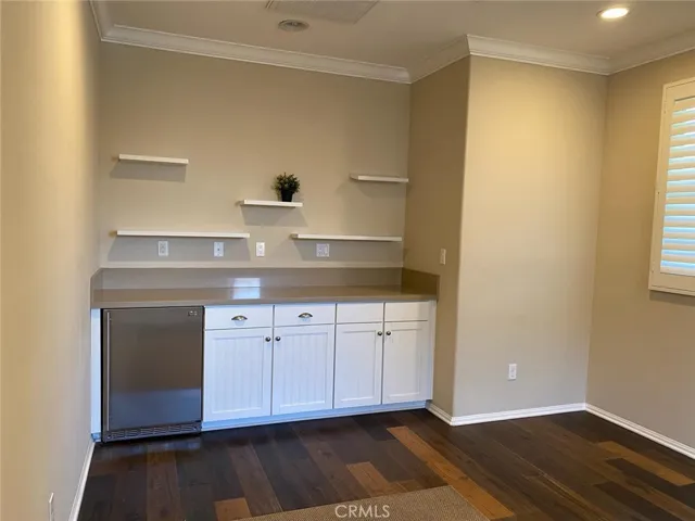 28507 1/2 Farrier Drive, Valencia, California 91354
