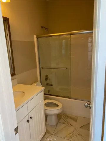 28507 1/2 Farrier Drive, Valencia, California 91354
