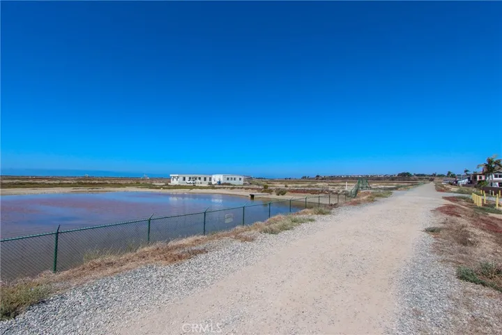 5621 Ridgebury Drive, Huntington Beach, California 92649