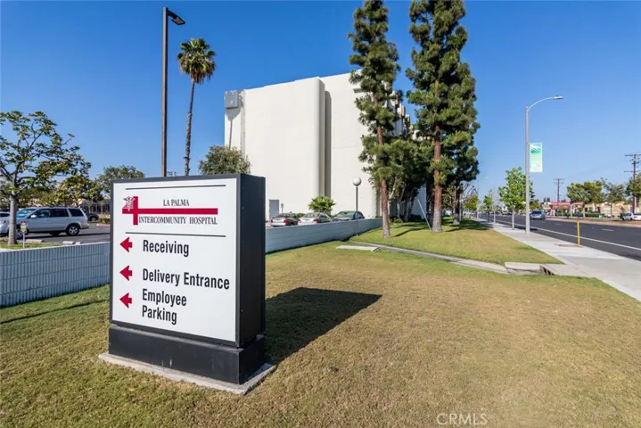La Palma Hospital, nearby.