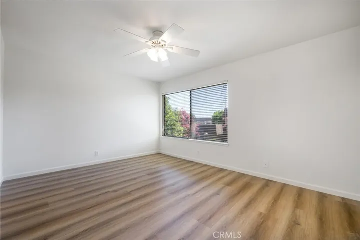 Spacious primary bedroom.