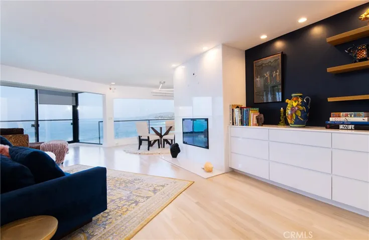 31561 Table Rock Dr 207, Laguna Beach, California 92651
