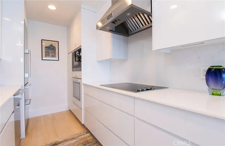 31561 Table Rock Dr 207, Laguna Beach, California 92651