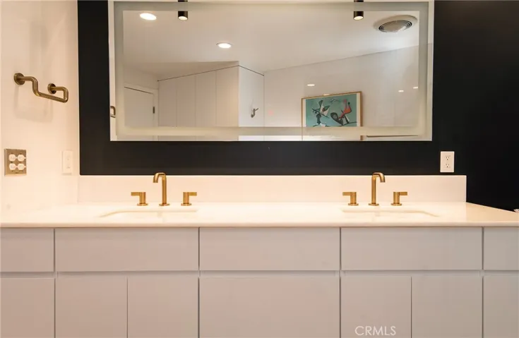 31561 Table Rock Dr 207, Laguna Beach, California 92651