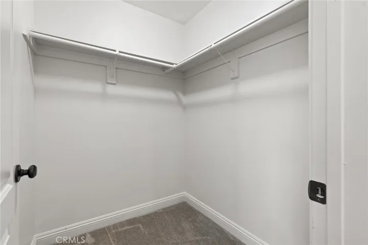 Walk in closet