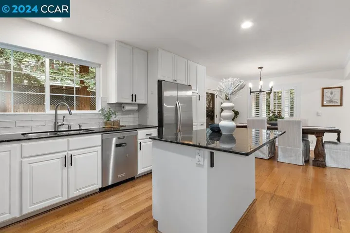 101 Panoramic Way, Walnut Creek, California 94595
