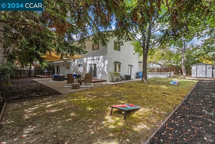 101 Panoramic Way, Walnut Creek, California 94595