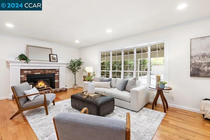 101 Panoramic Way, Walnut Creek, California 94595