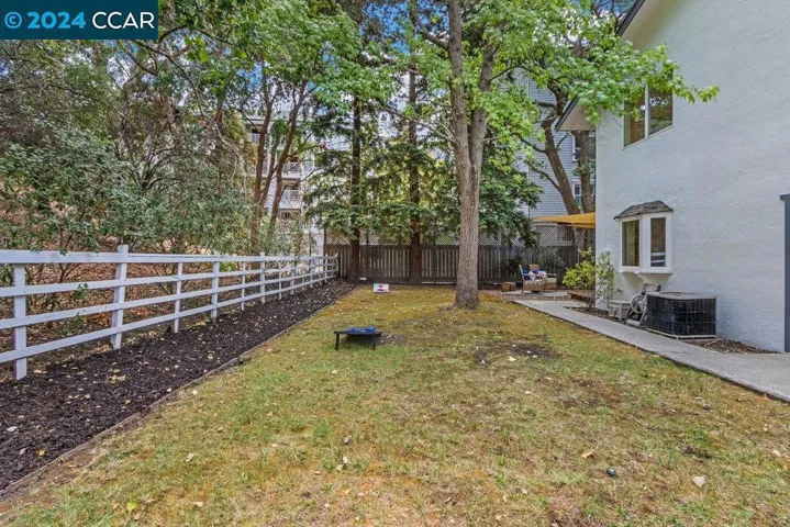 101 Panoramic Way, Walnut Creek, California 94595