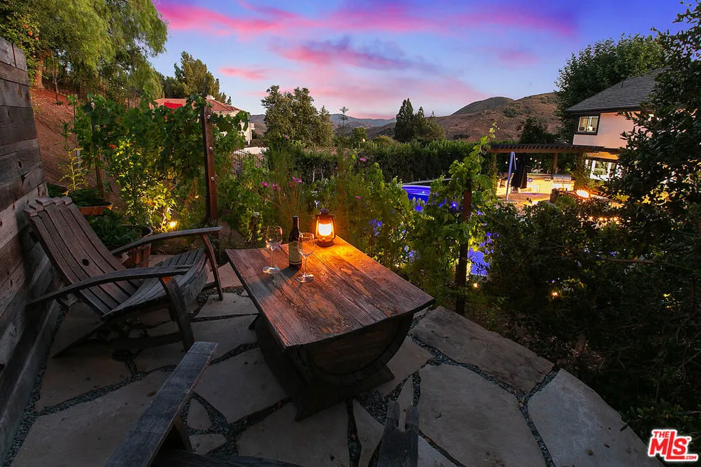 5555 Little Fawn Court, Westlake Village, California 91362 home-pic-45